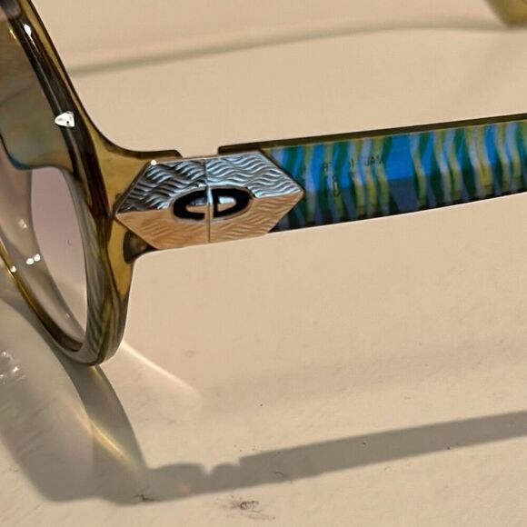 Christian Dior Round Frame Light Tint Sunglasses Olive Green Blue Stripe Bold - Picture 3 of 15